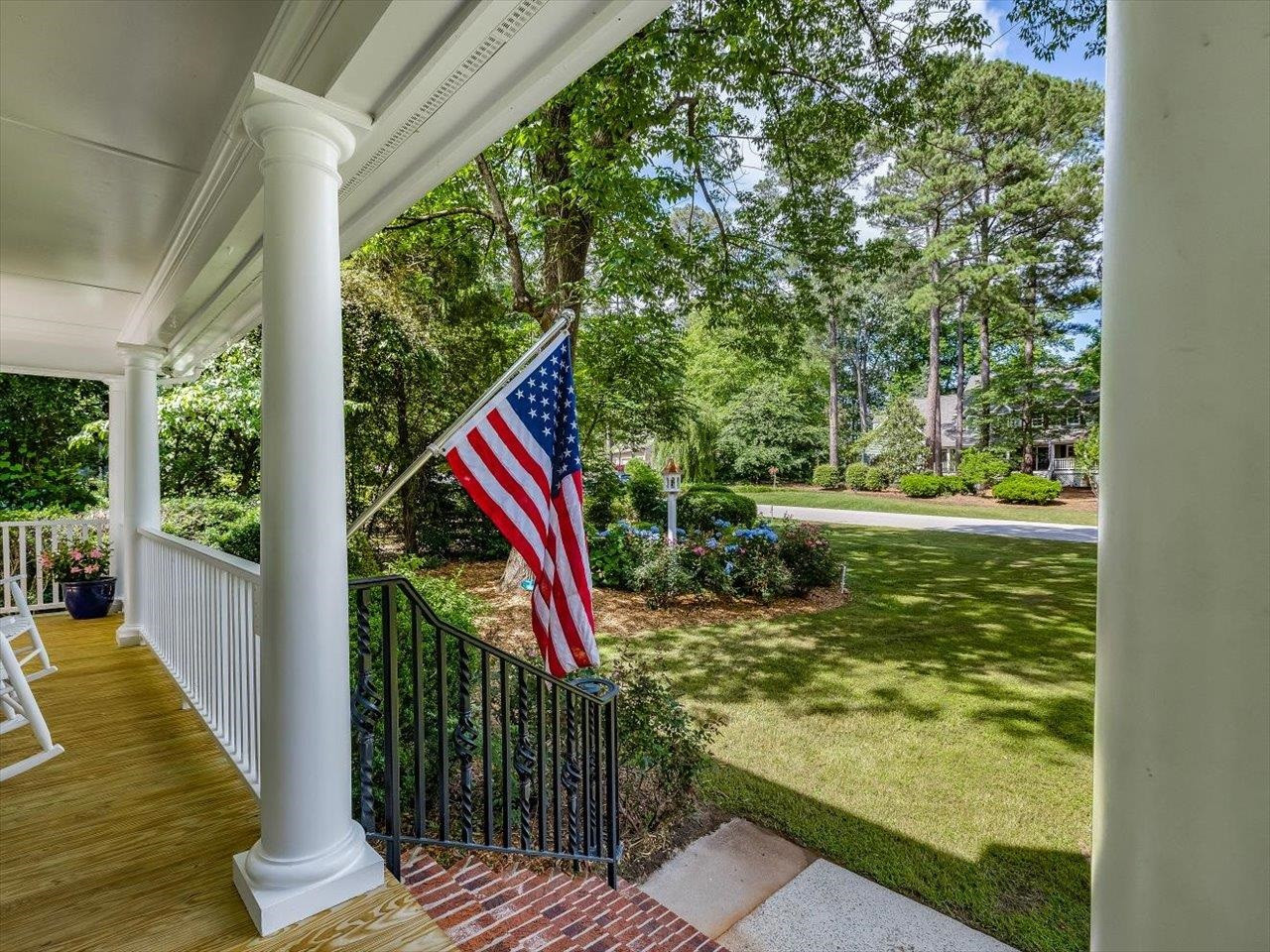 204 Lochview Drive Cary, NC 27518 - Photo 4 of 78 Photo 4