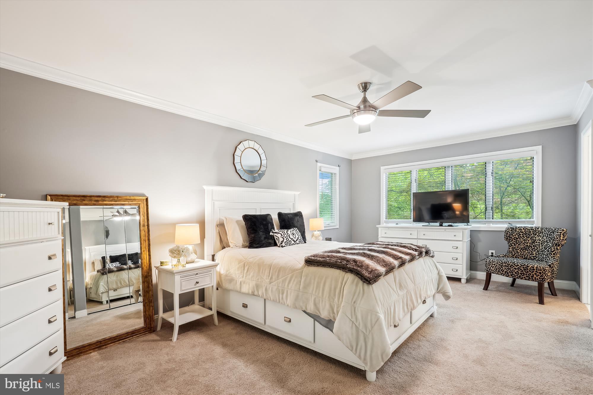 15109 Watergate Road Silver Spring, MD 20905 - Photo 19 of 50 Primary suite