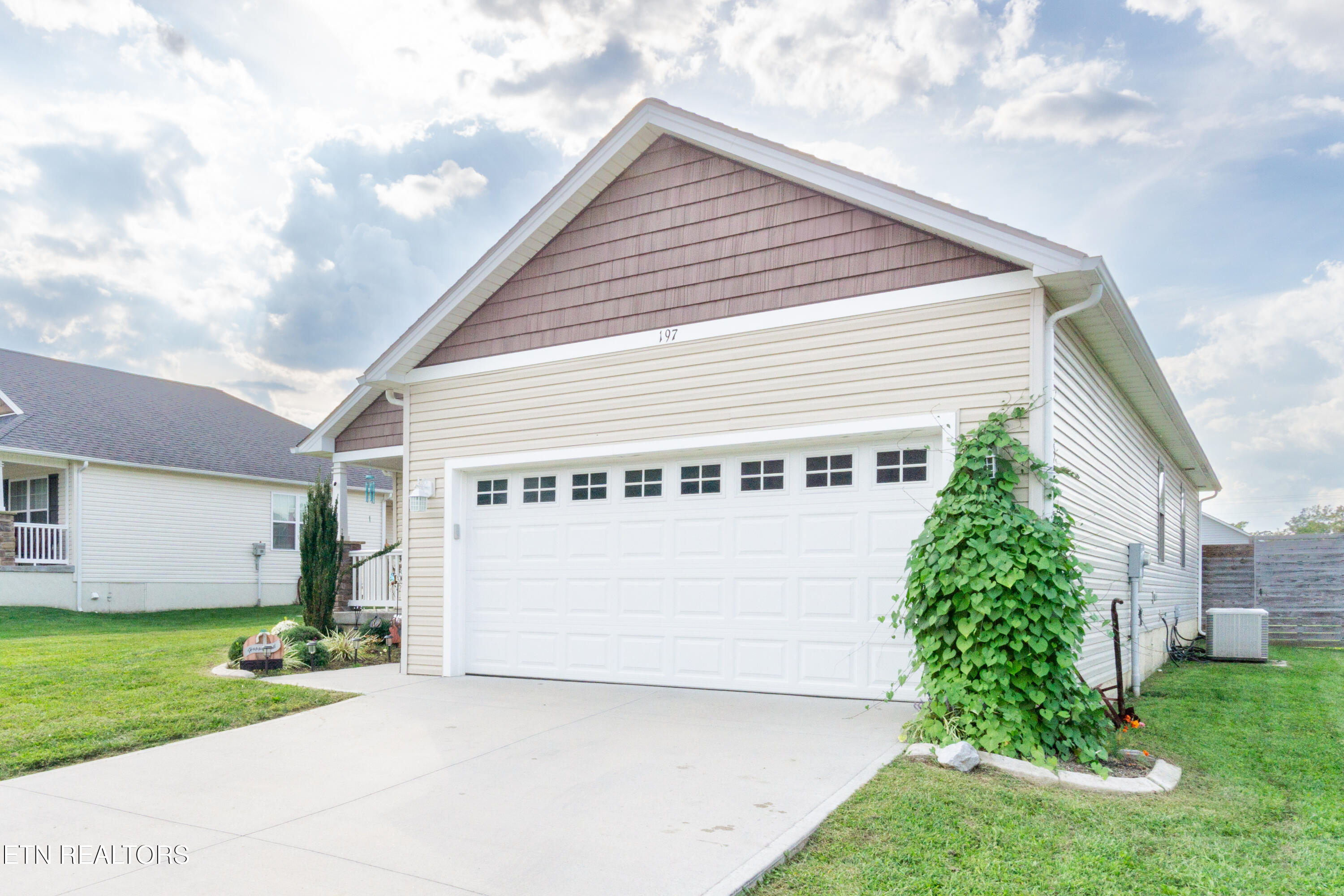 197 Panther Valley Road Crossville, TN 38555 - Photo 2 of 33 197 Panther Valley Rd_209