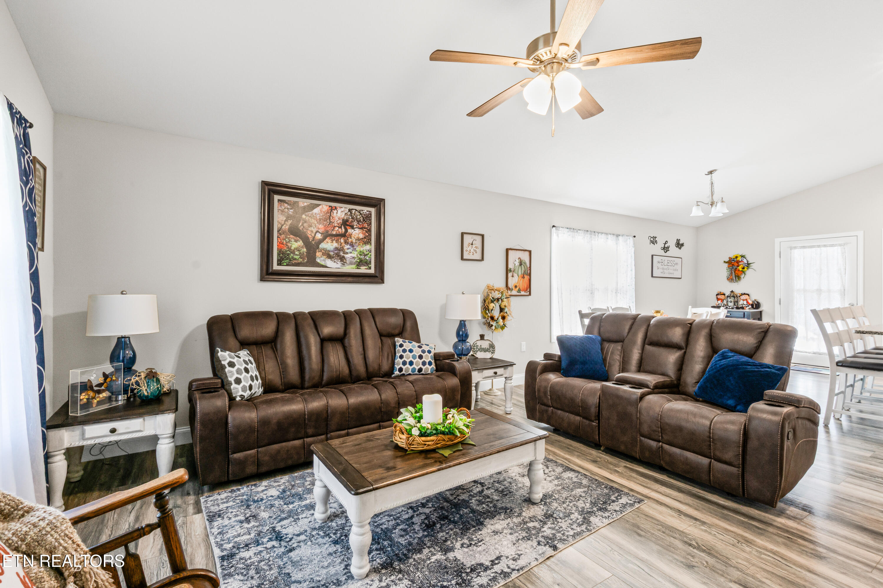 197 Panther Valley Road Crossville, TN 38555 - Photo 5 of 33 Living Area