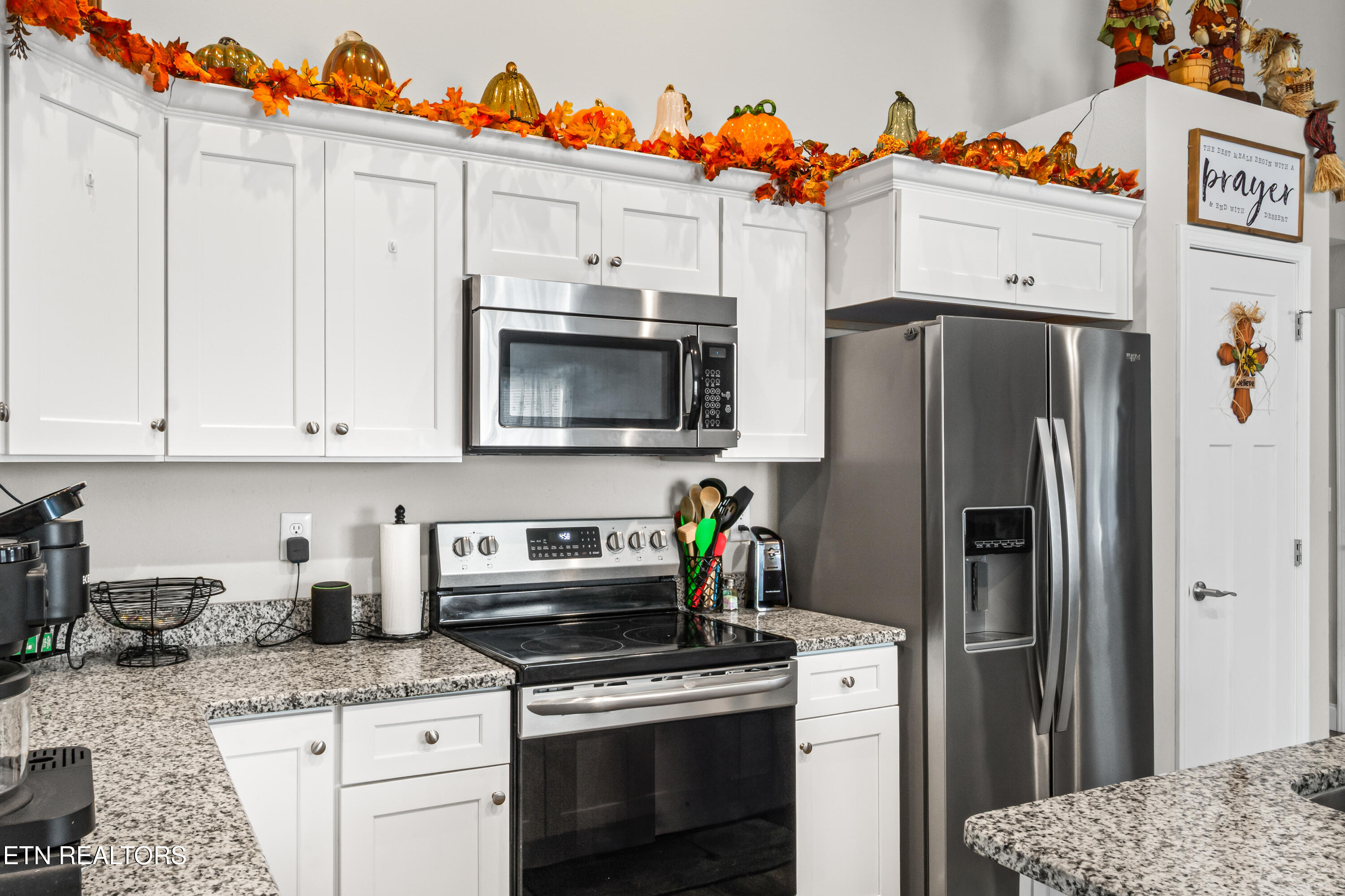 197 Panther Valley Road Crossville, TN 38555 - Photo 7 of 33 Kitchen