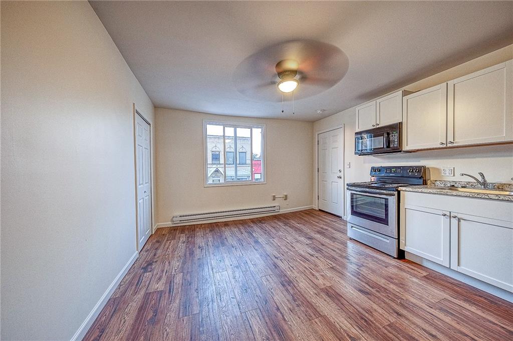 427 Adams Street, Unit 4 Rochester, PA 15074 - Photo 2 of 11 Gallery Image 2