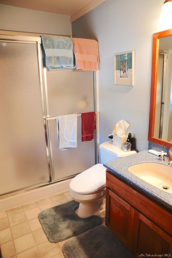 13218 Rolling Oaks Road Caliente, CA 93518 - Photo 12 of 34 Gallery Image 12