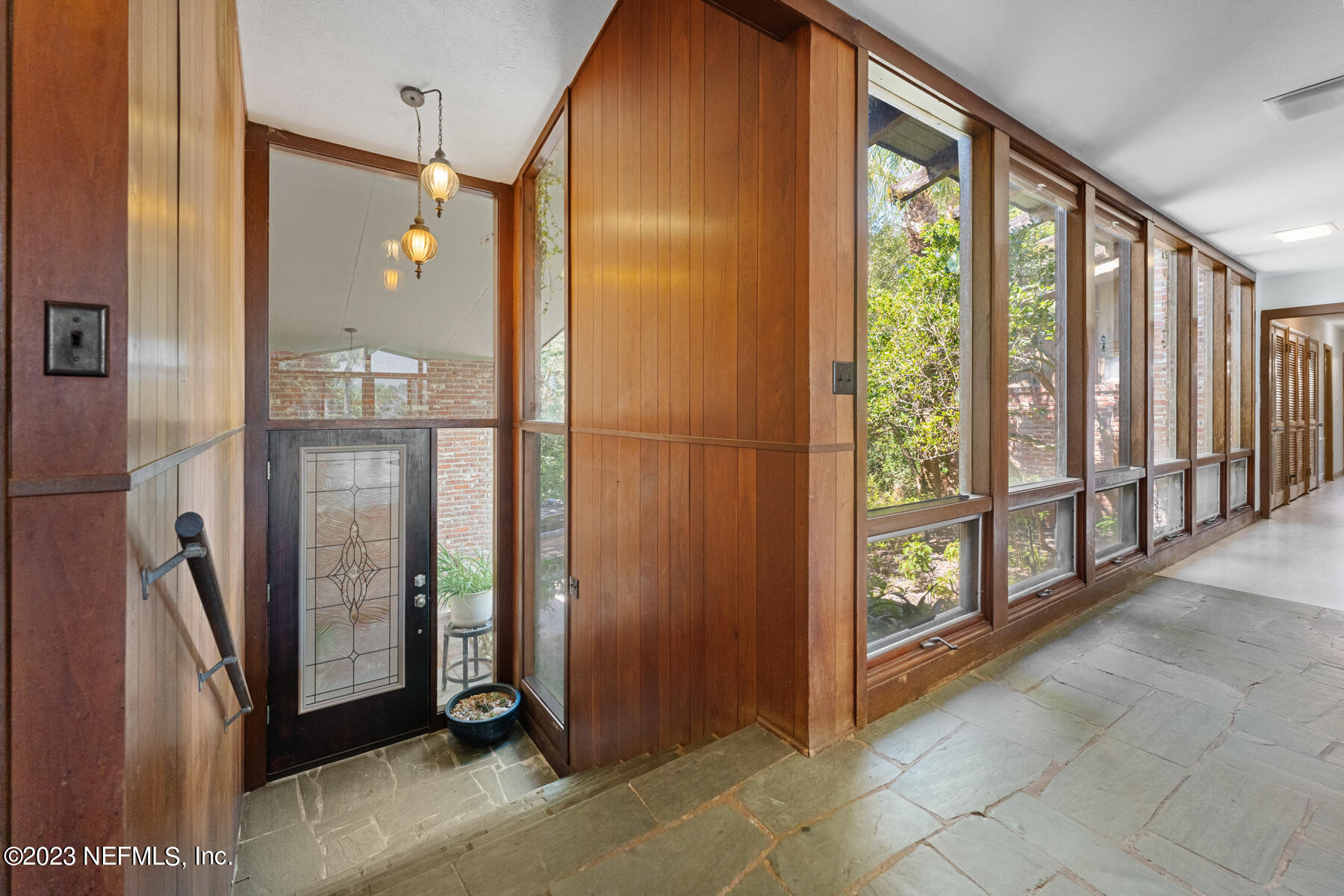 2359 Seminole Road Atlantic Beach, FL 32233 - Photo 8 of 31 Welcome Home!