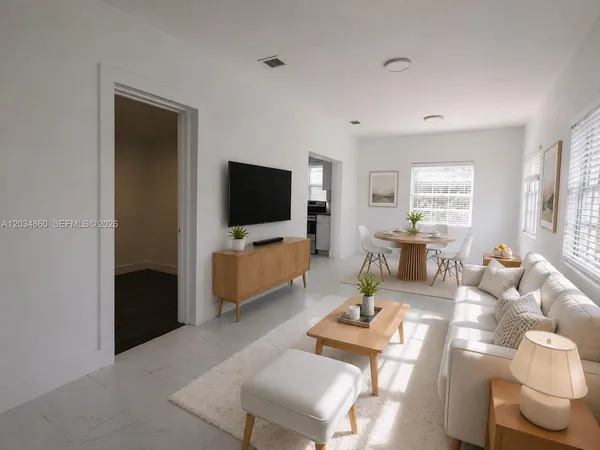 $3,000 | 2272 Northwest 2nd Street, Unit 2, Miami, FL 33125