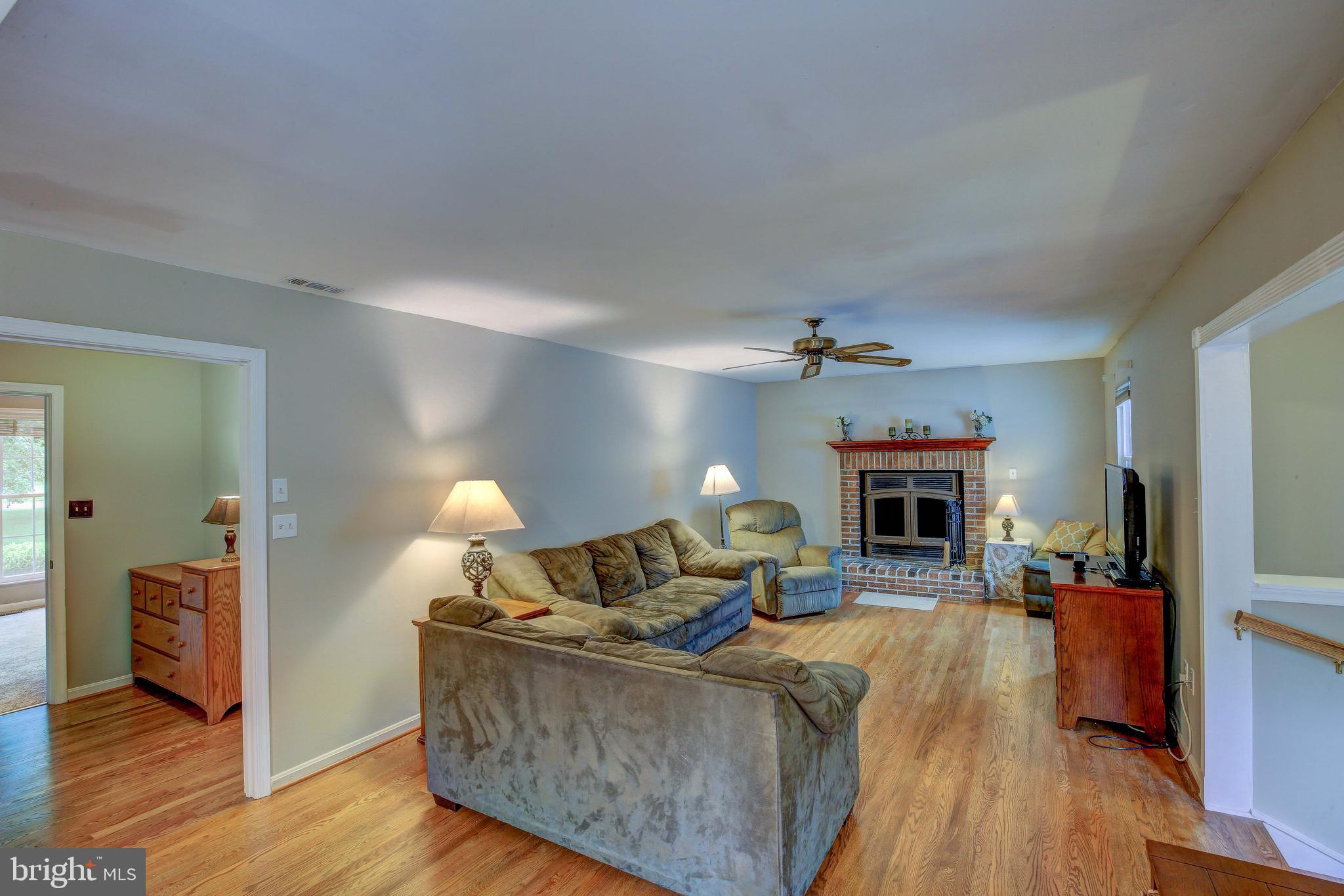 9865 Howes Road Dunkirk, MD 20754 - Photo 18 of 50 Family Room