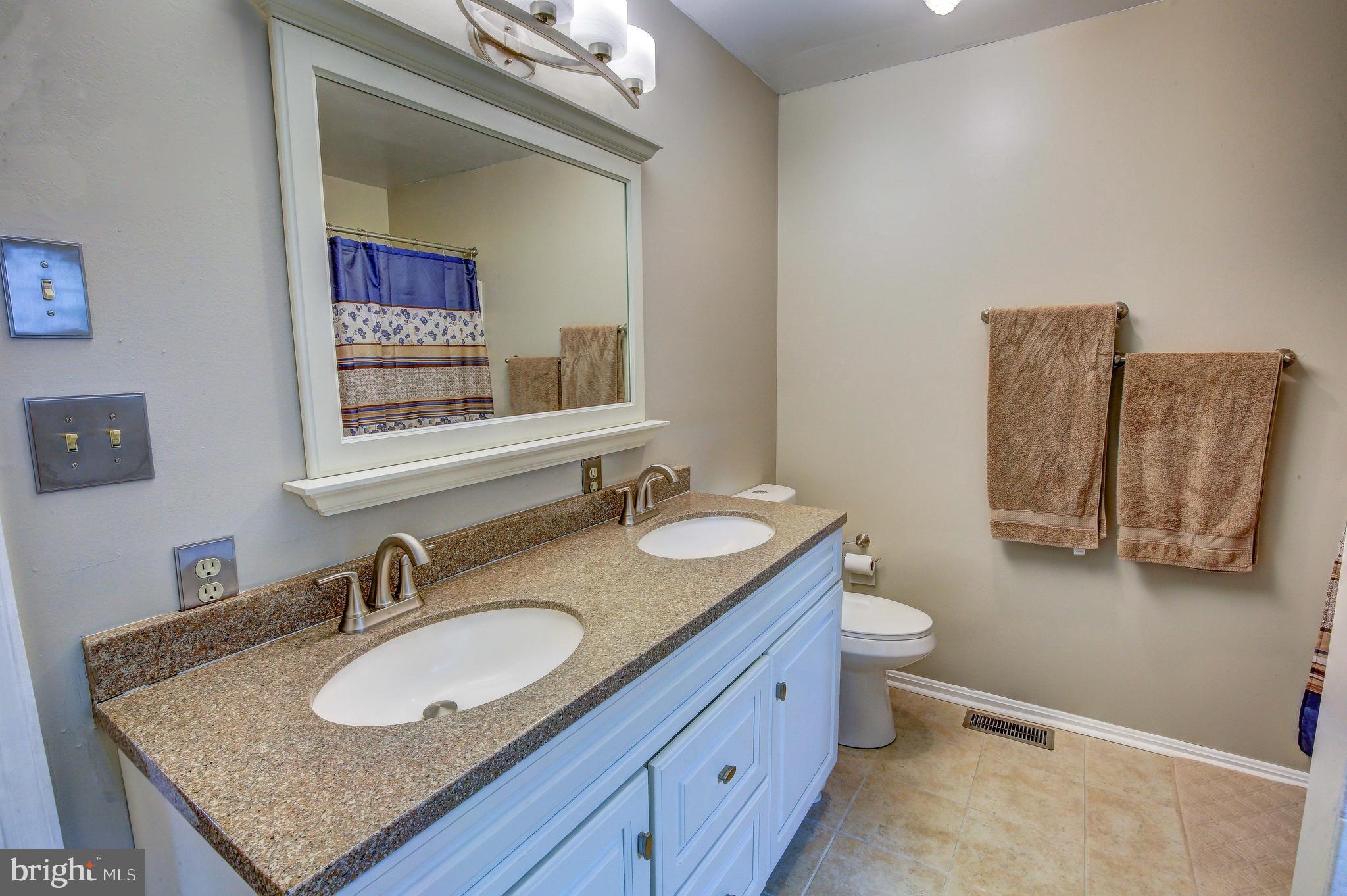 9865 Howes Road Dunkirk, MD 20754 - Photo 36 of 50 Master Bathroom