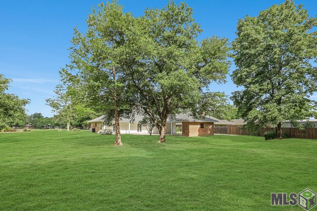 6720 Stoneshire Drive Baton Rouge, LA 70818 - Photo 16 of 46