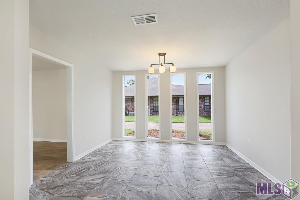 6720 Stoneshire Drive Baton Rouge, LA 70818 - Photo 21 of 46