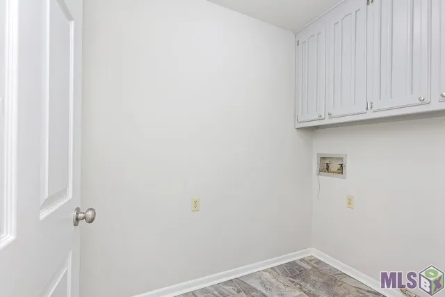 $339,900 | 6720 Stoneshire Drive, Baton Rouge, LA 70818