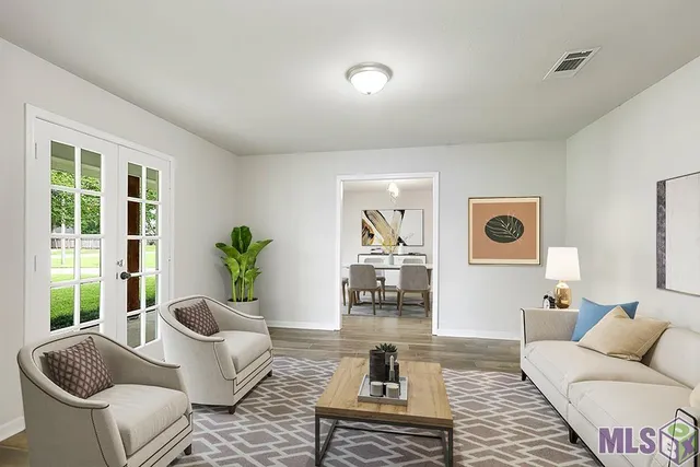 $339,900 | 6720 Stoneshire Drive, Baton Rouge, LA 70818