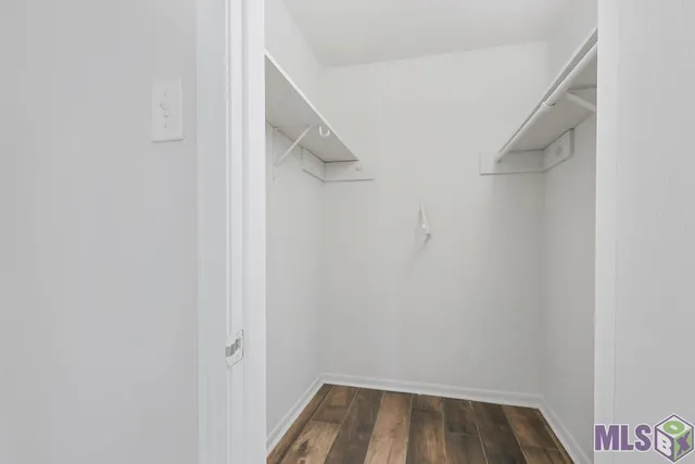 $339,900 | 6720 Stoneshire Drive, Baton Rouge, LA 70818