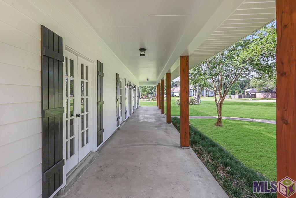 6720 Stoneshire Drive Baton Rouge, LA 70818 - Photo 10 of 46