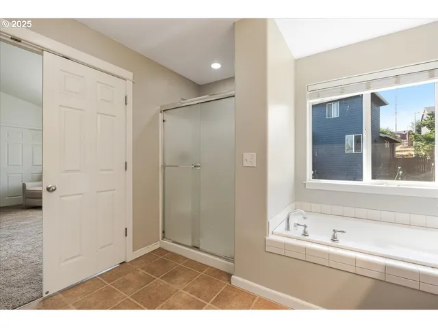 $575,000 | 393 Stellers Eagle Street Northwest, Salem, OR 97304