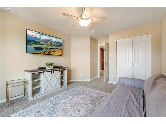 $575,000 | 393 Stellers Eagle Street Northwest, Salem, OR 97304