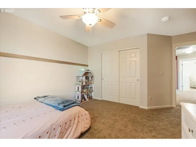 $575,000 | 393 Stellers Eagle Street Northwest, Salem, OR 97304