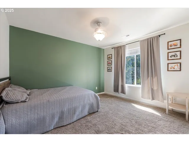 $575,000 | 393 Stellers Eagle Street Northwest, Salem, OR 97304