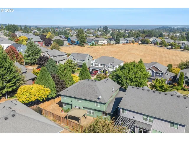 $575,000 | 393 Stellers Eagle Street Northwest, Salem, OR 97304