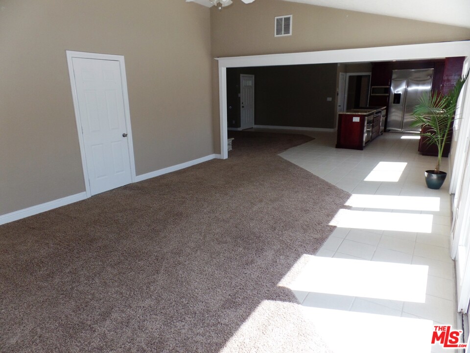 20877 Yucca Loma Road Apple Valley, CA 92307 - Photo 16 of 36