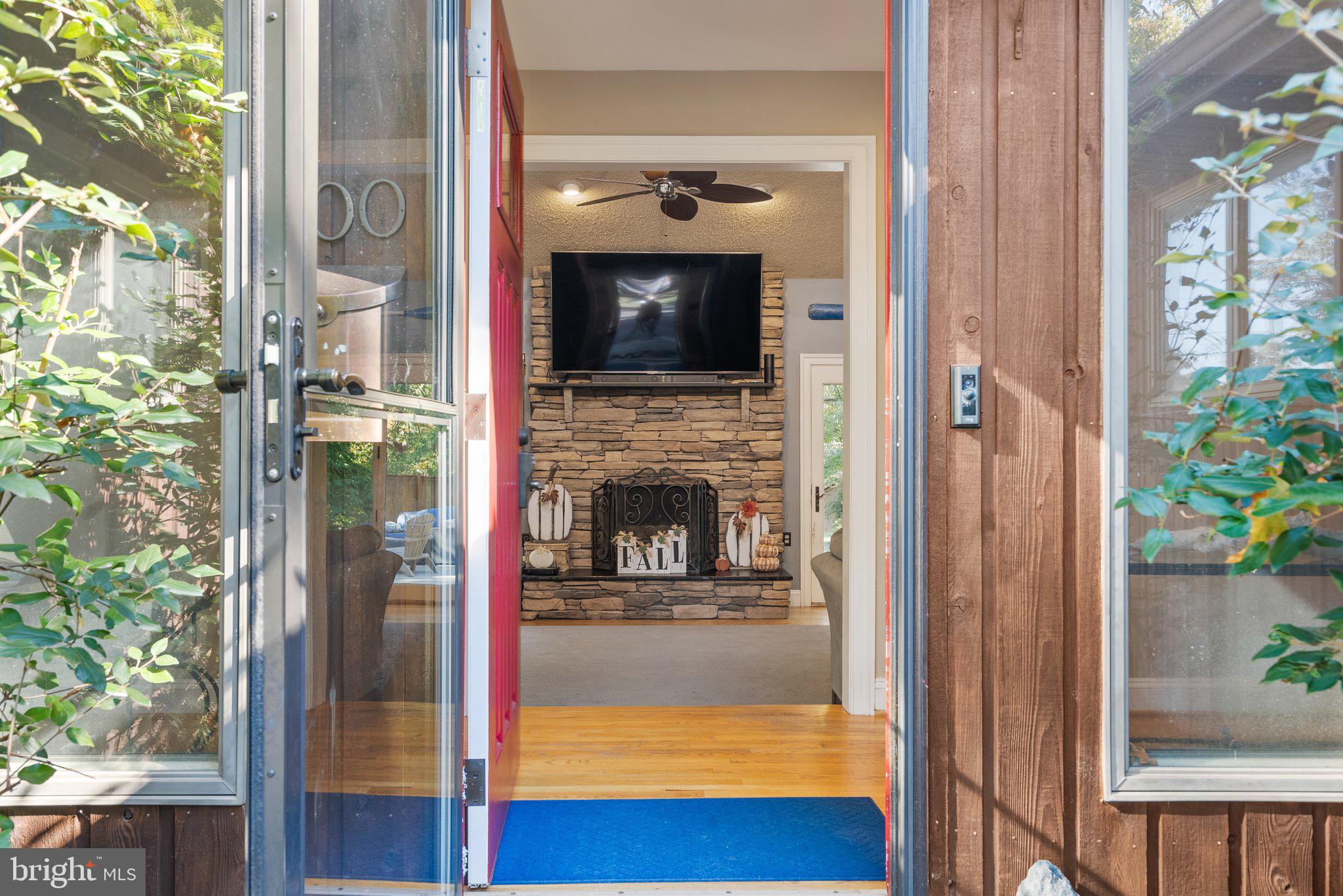 300 Christy Road Pasadena, MD 21122 - Photo 4 of 50