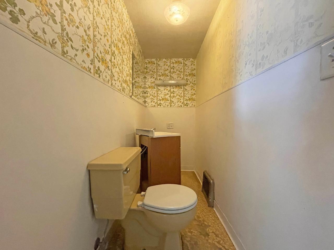 811 Silver Lake Road Eagle River, WI 54521 - Photo 17 of 27 Gallery Image 17
