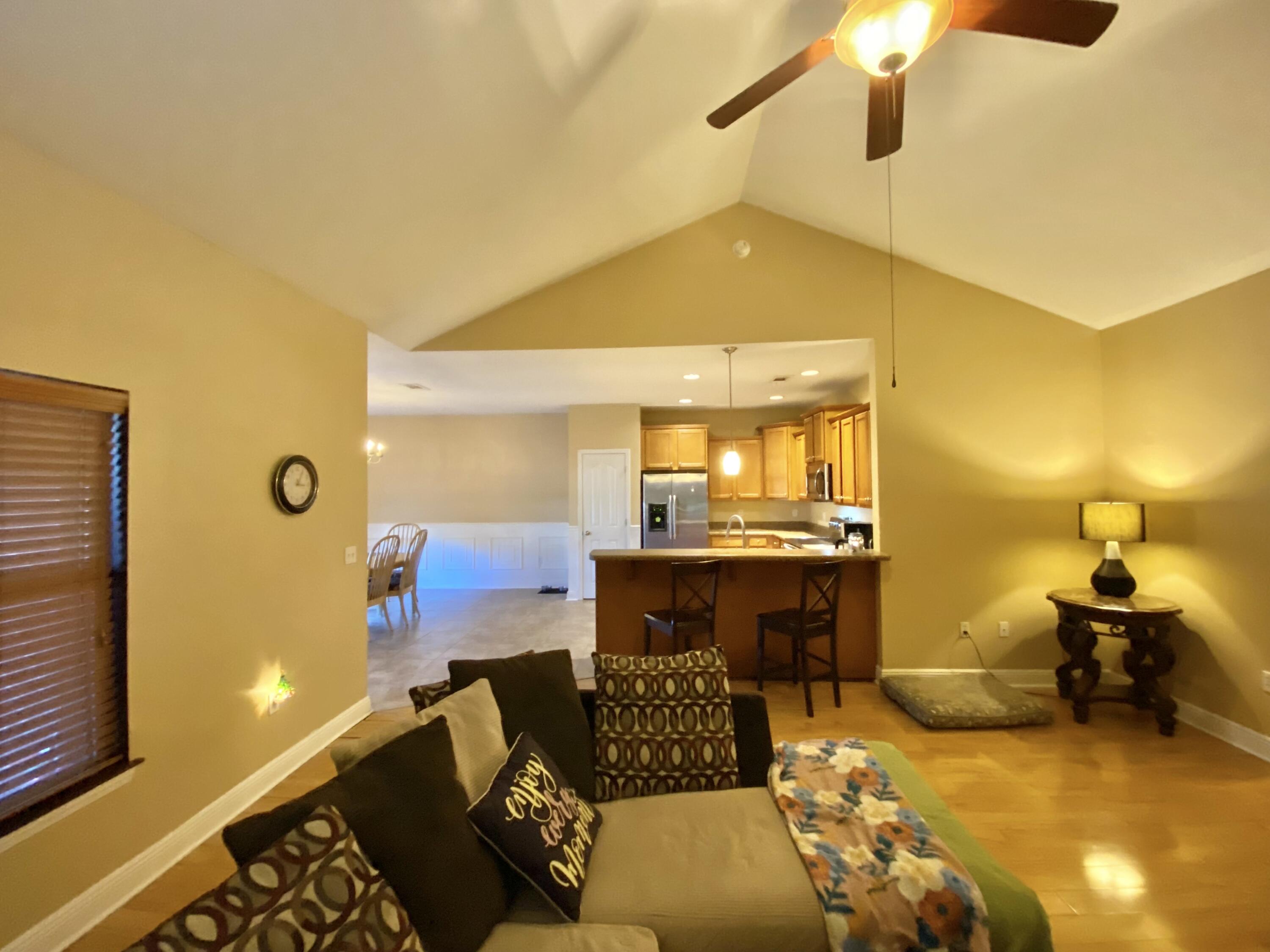 402 Wych Circle Crestview, FL 32536 - Photo 20 of 48 IMG_9343