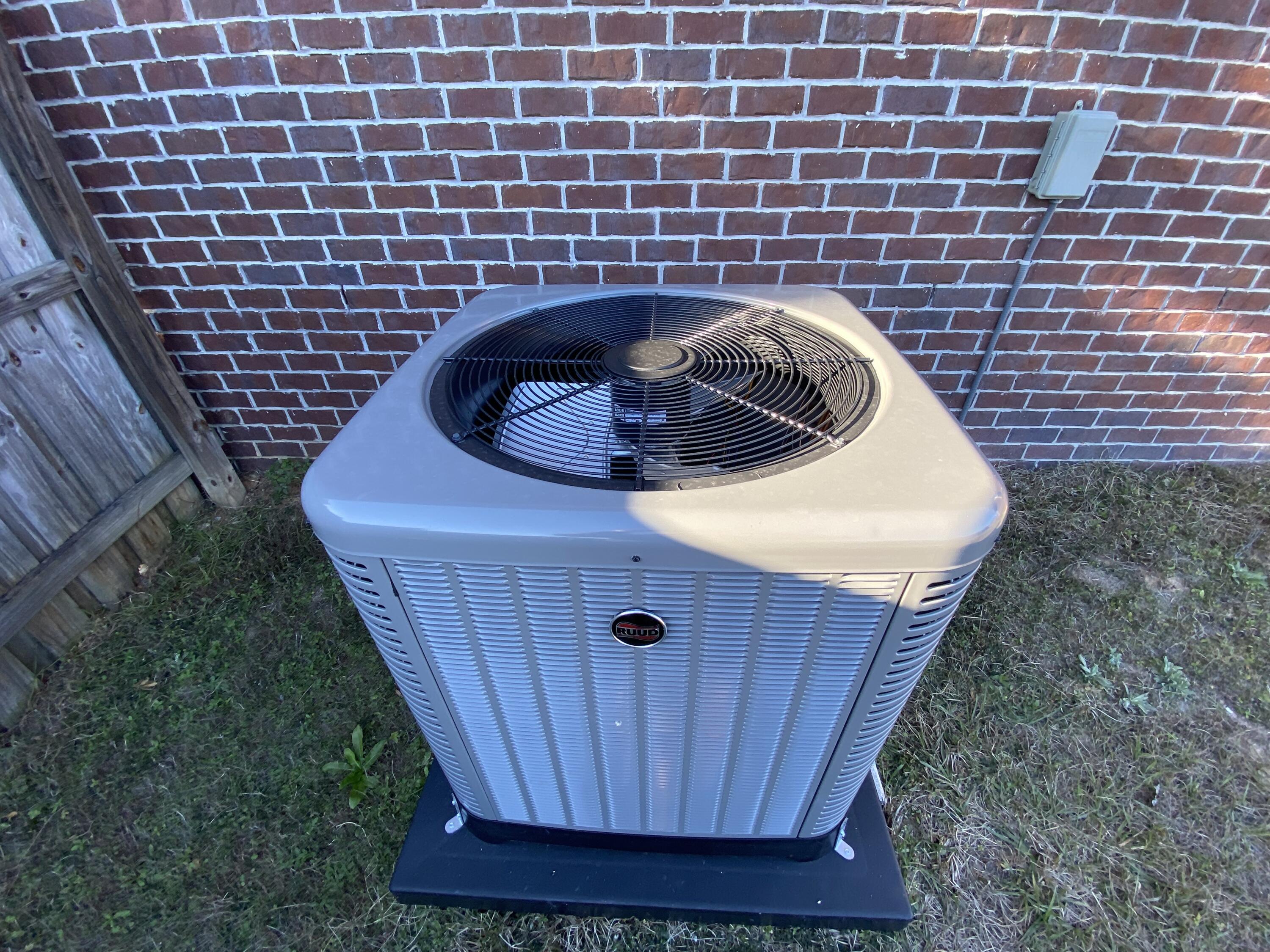 402 Wych Circle Crestview, FL 32536 - Photo 43 of 48 IMG_9335