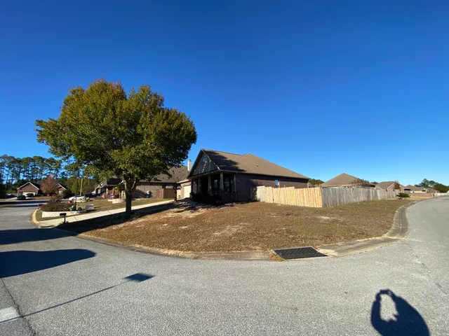 $299,000 | 402 Wych Circle, Crestview, FL 32536