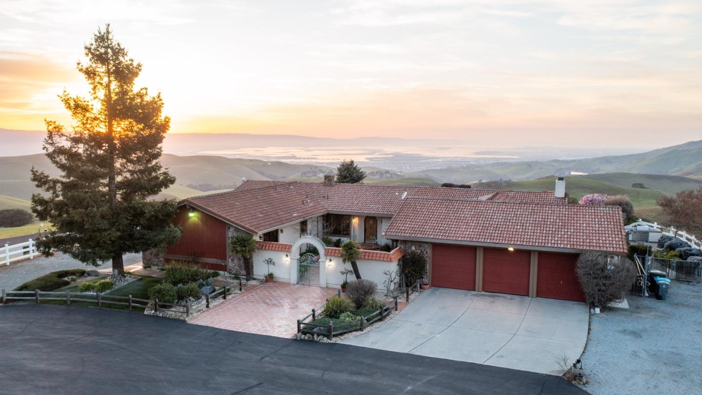 4388 Felter Road Milpitas, CA 95035 - Photo 47 of 63 Gallery Image 47