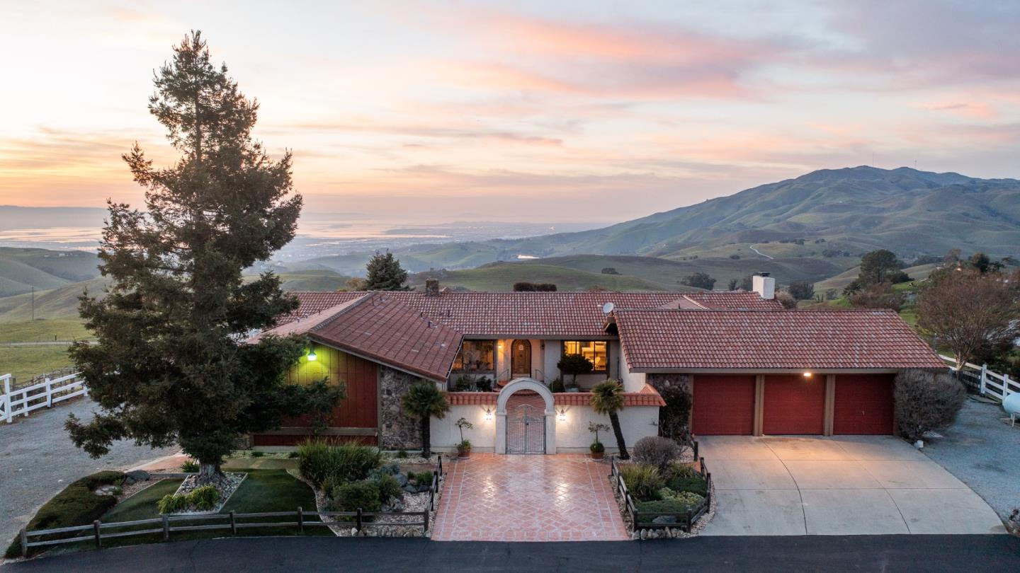 4388 Felter Road Milpitas, CA 95035 - Photo 54 of 63 Gallery Image 54