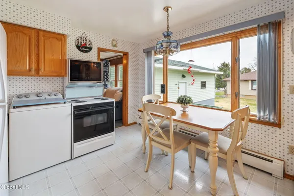 $234,900 | 102 South Washington Street, Mechanicville, NY 12118