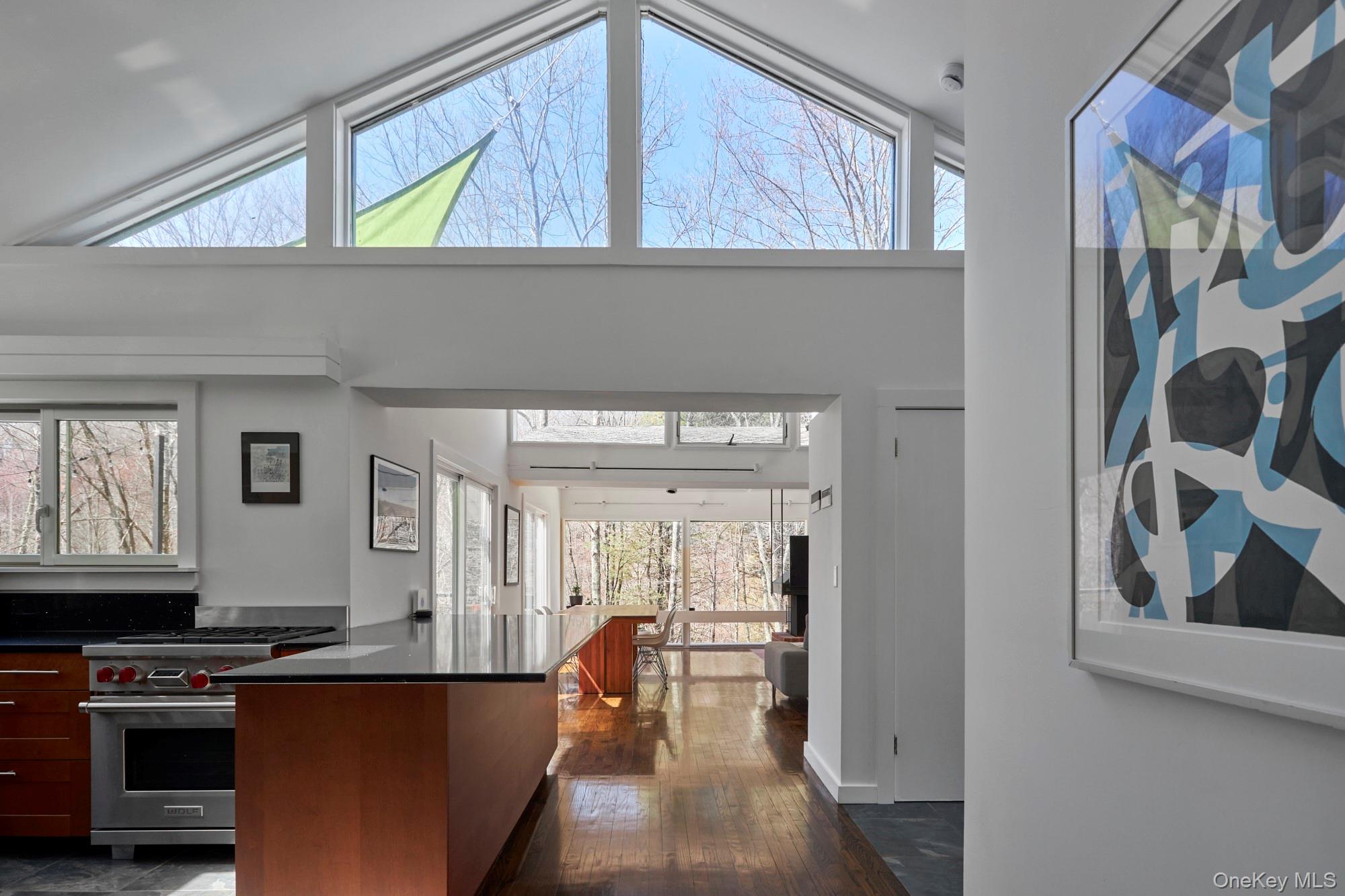 611 North Clove Road Millbrook, NY 12545 - Photo 14 of 38