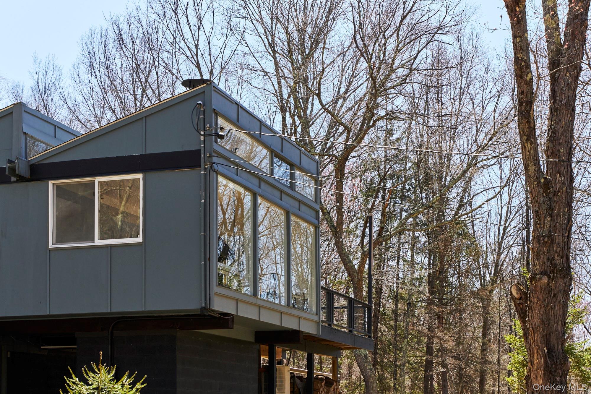 611 North Clove Road Millbrook, NY 12545 - Photo 18 of 38