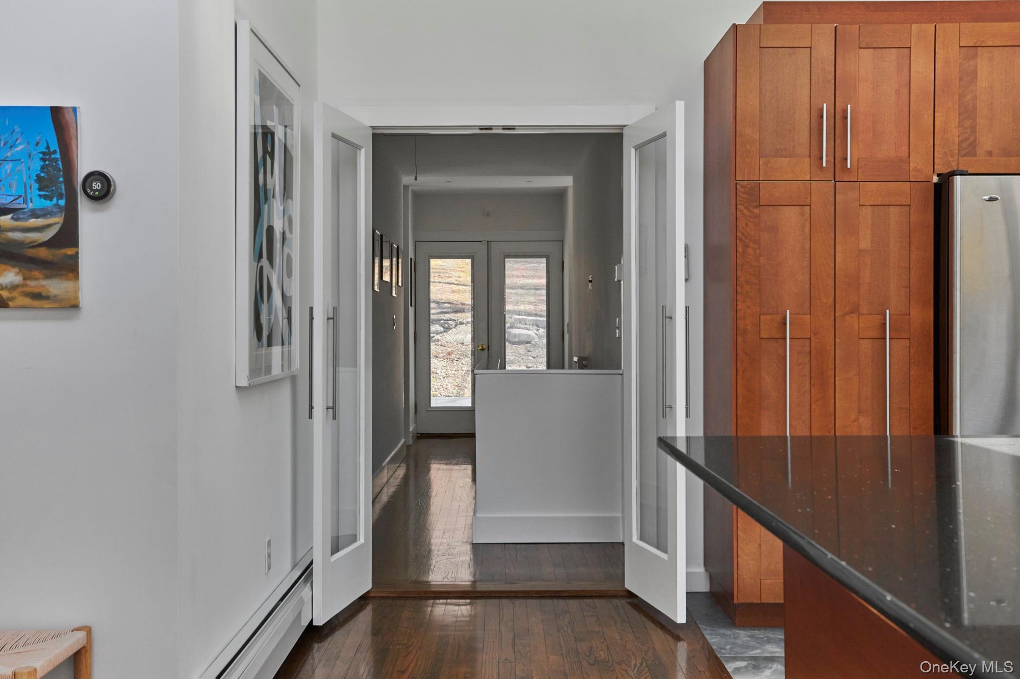 611 North Clove Road Millbrook, NY 12545 - Photo 22 of 38