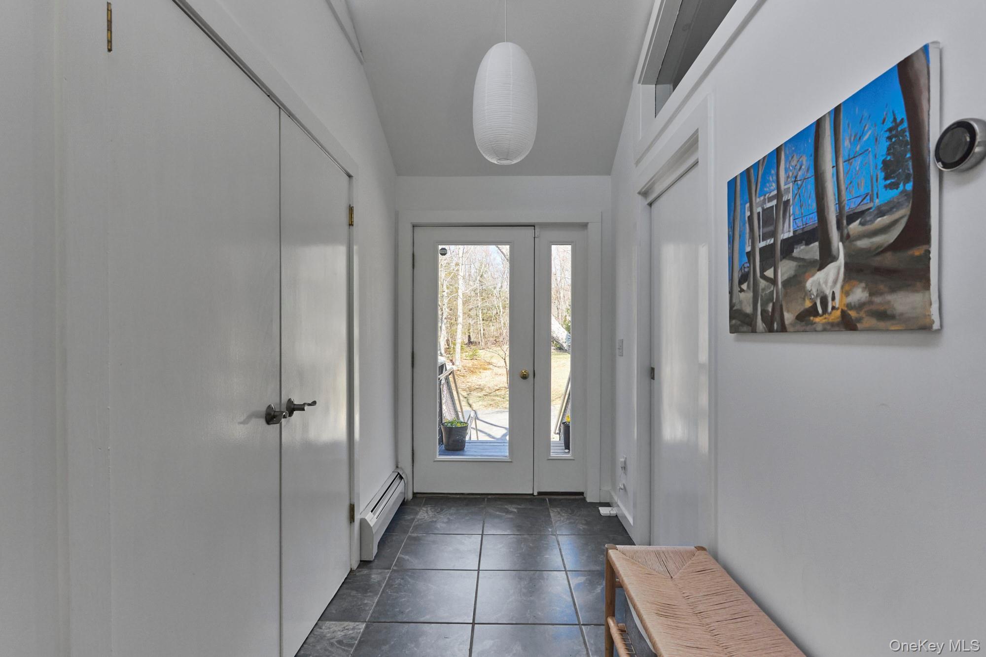 611 North Clove Road Millbrook, NY 12545 - Photo 10 of 38