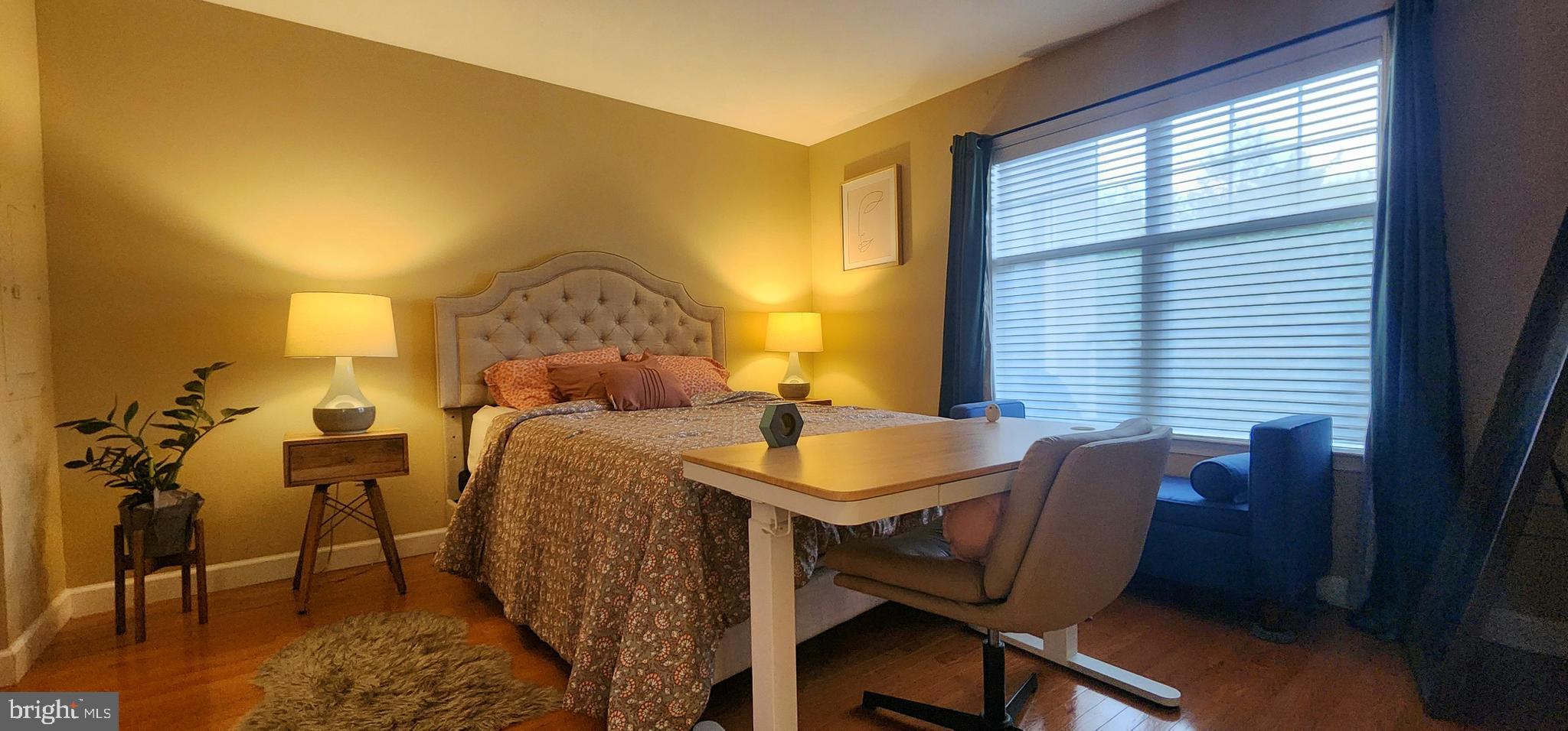 5563 Seminary Road, Unit 303 Falls Church, VA 22041 - Photo 5 of 10 Bedroom