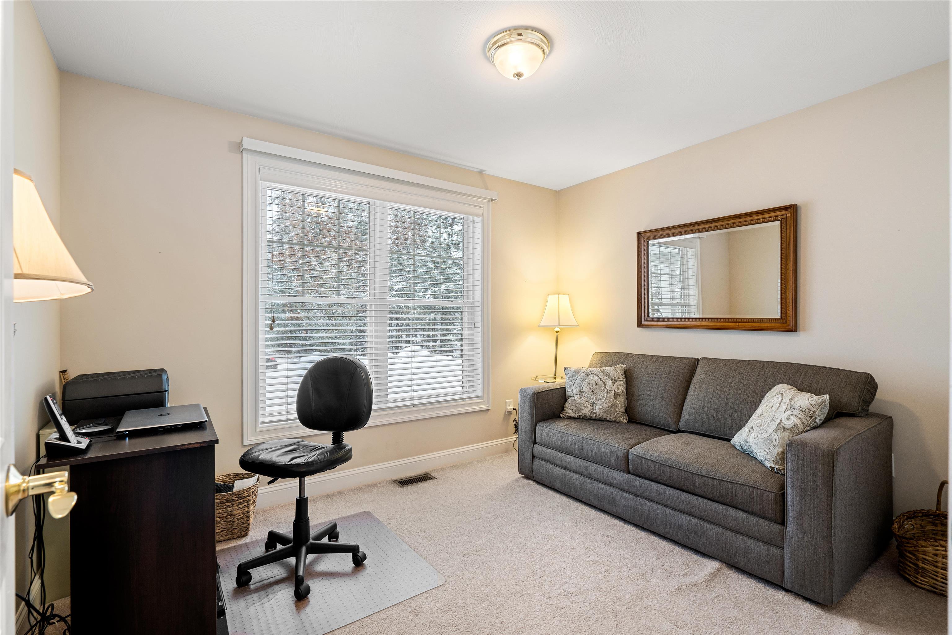 21 Furnival Road, Unit 17 Nashua, NH 03064 - Photo 14 of 25 Gallery Image 14