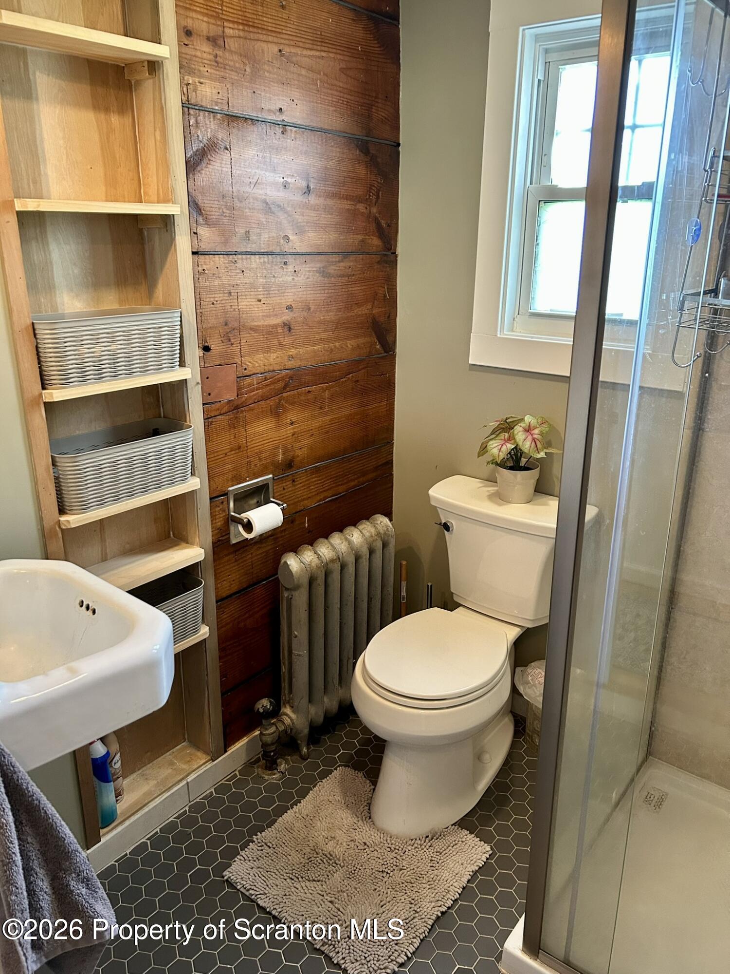 1787 East Mountain Road, Unit 1 Scranton, PA 18505 - Photo 14 of 20 Bathroom 1