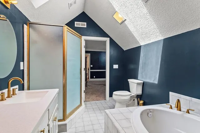 $627,000 | 138 Dumbarton Drive, Macon, GA 31210