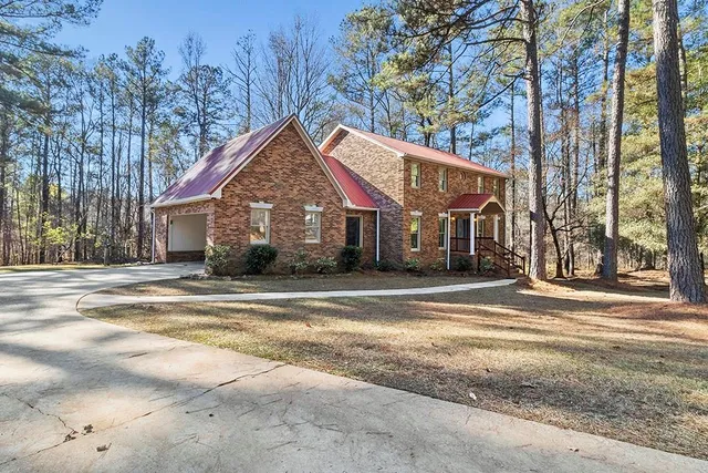$627,000 | 138 Dumbarton Drive, Macon, GA 31210