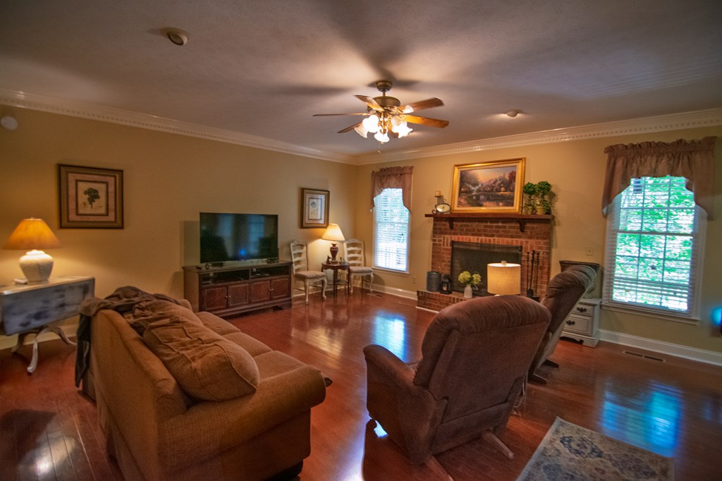 998 Pine Lake Road West Point, GA 31833 - Photo 10 of 58 Gallery Image 10