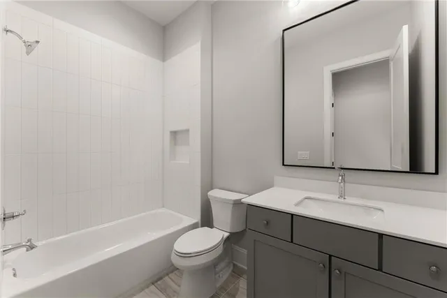 $1,045,000 | 4860 Grandview Court, Flowery Branch, GA 30542