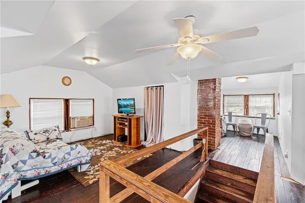 $189,000 | 210 West 4th Street, Norborne, MO 64668