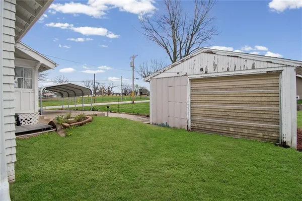 $189,000 | 210 West 4th Street, Norborne, MO 64668