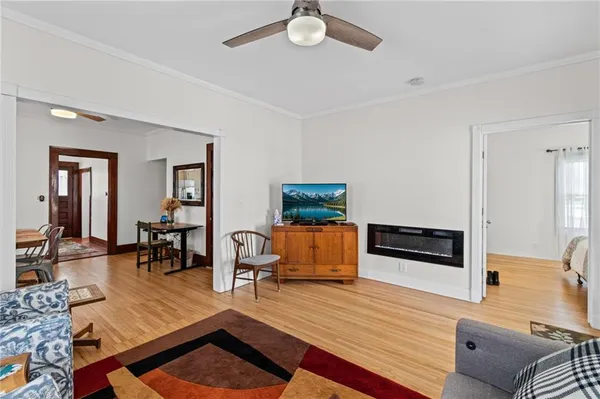 $189,000 | 210 West 4th Street, Norborne, MO 64668