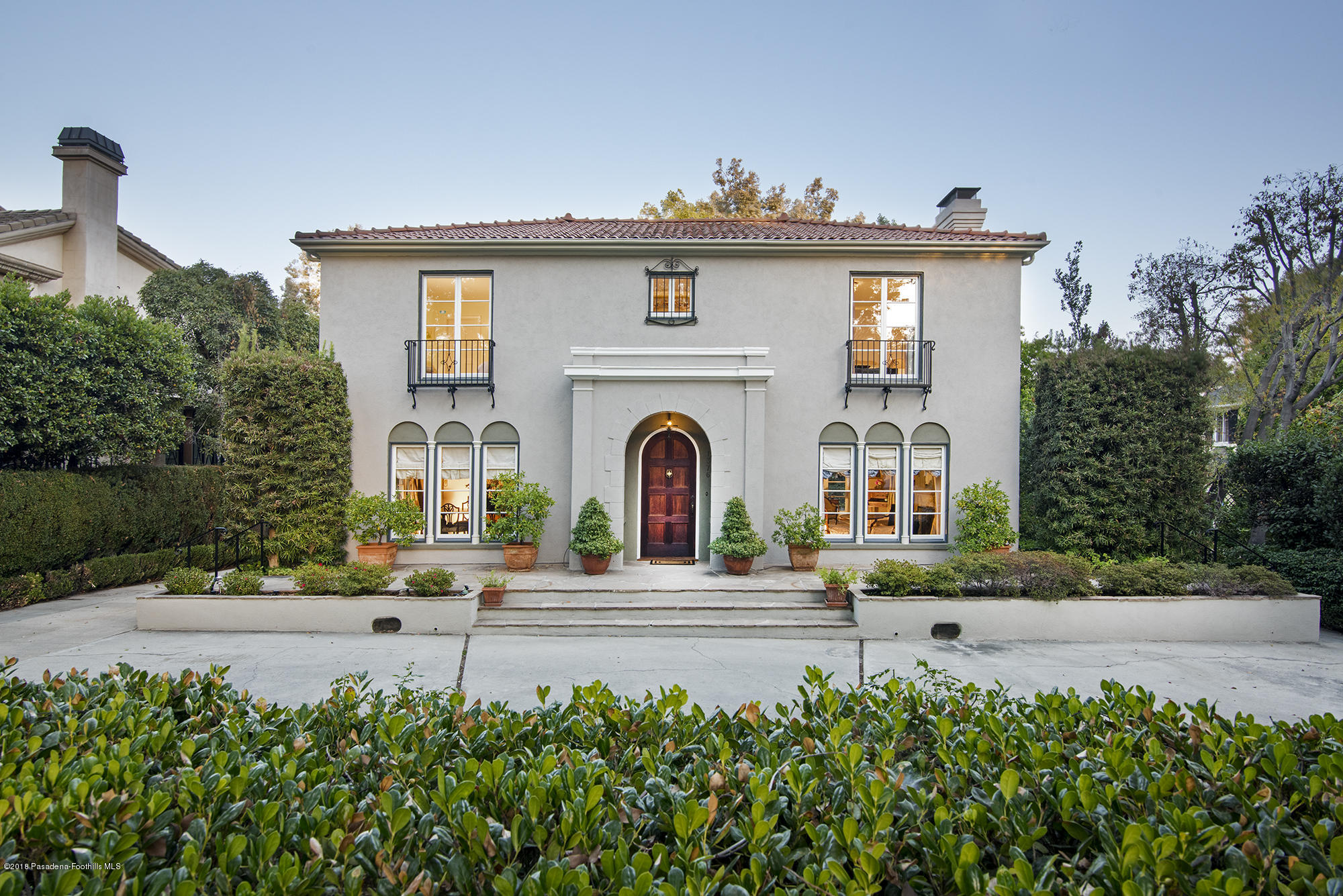 1376 Ridge Way Pasadena, CA 91106 - Photo 1 of 56 CJC_2778A mls