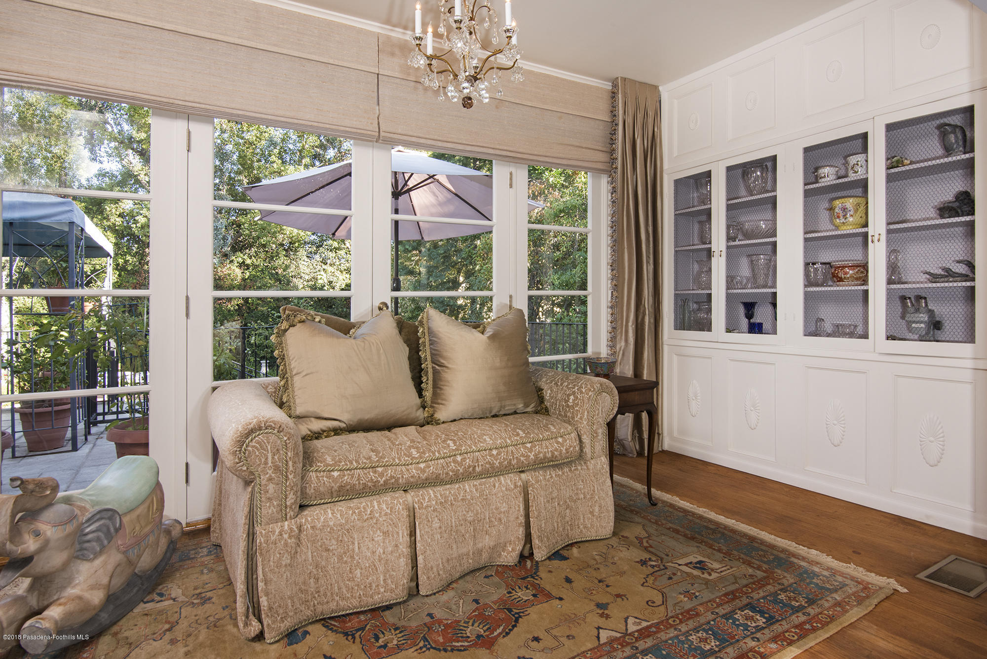 1376 Ridge Way Pasadena, CA 91106 - Photo 14 of 56 CJC_2594A mls
