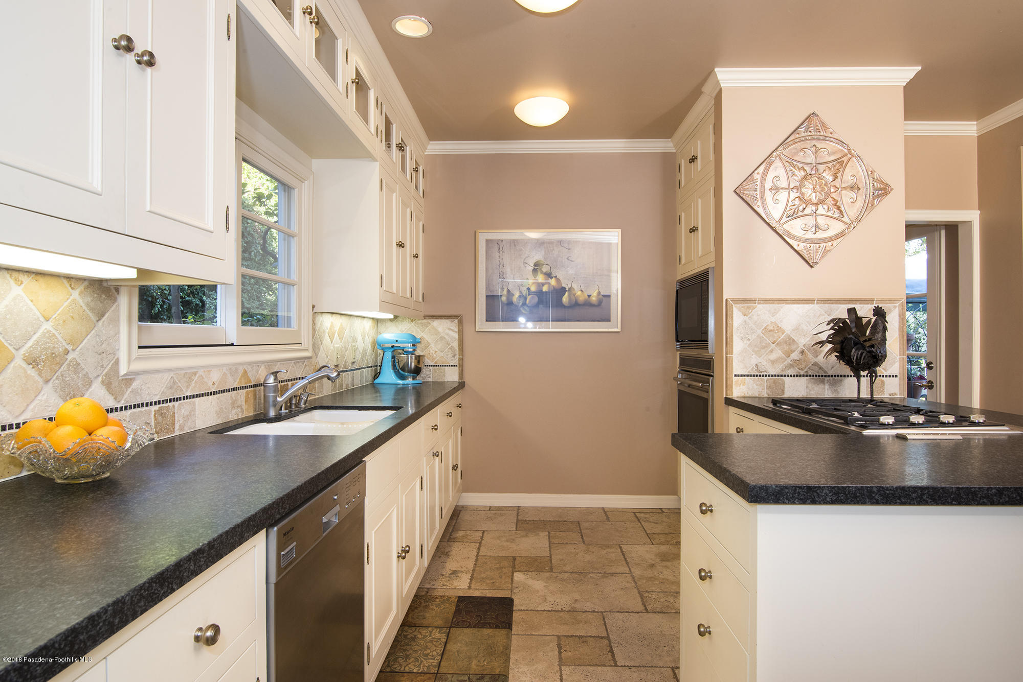 1376 Ridge Way Pasadena, CA 91106 - Photo 20 of 56 CJC_2585A mls
