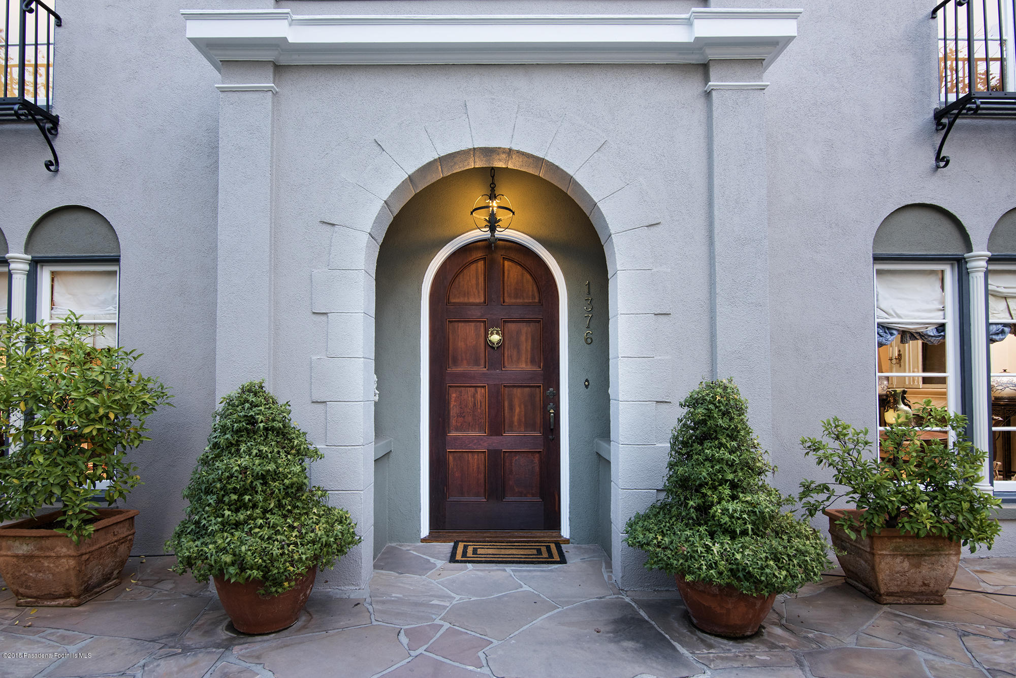 1376 Ridge Way Pasadena, CA 91106 - Photo 4 of 56 CJC_2794A mls