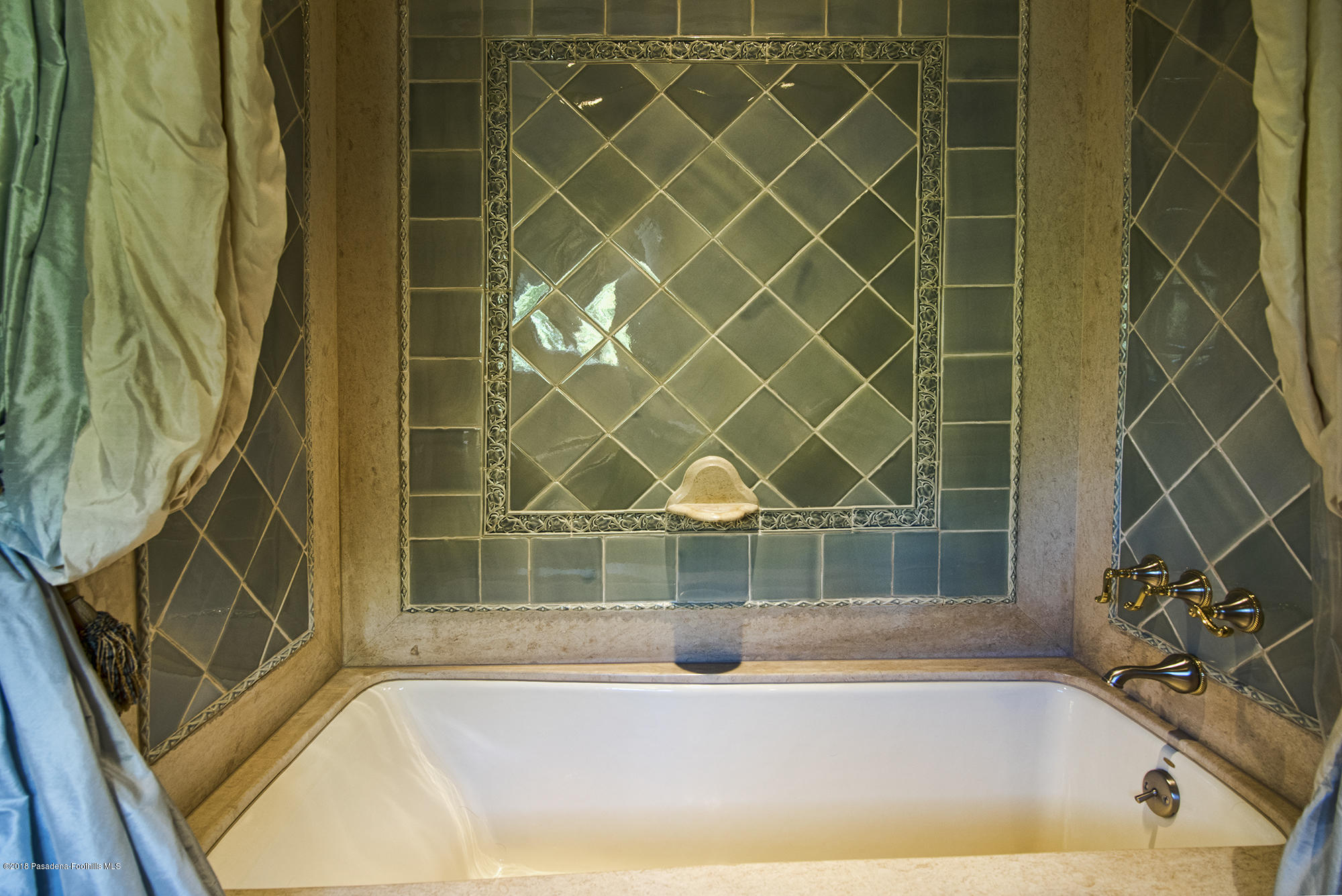 1376 Ridge Way Pasadena, CA 91106 - Photo 42 of 56 CJC_2450A mls